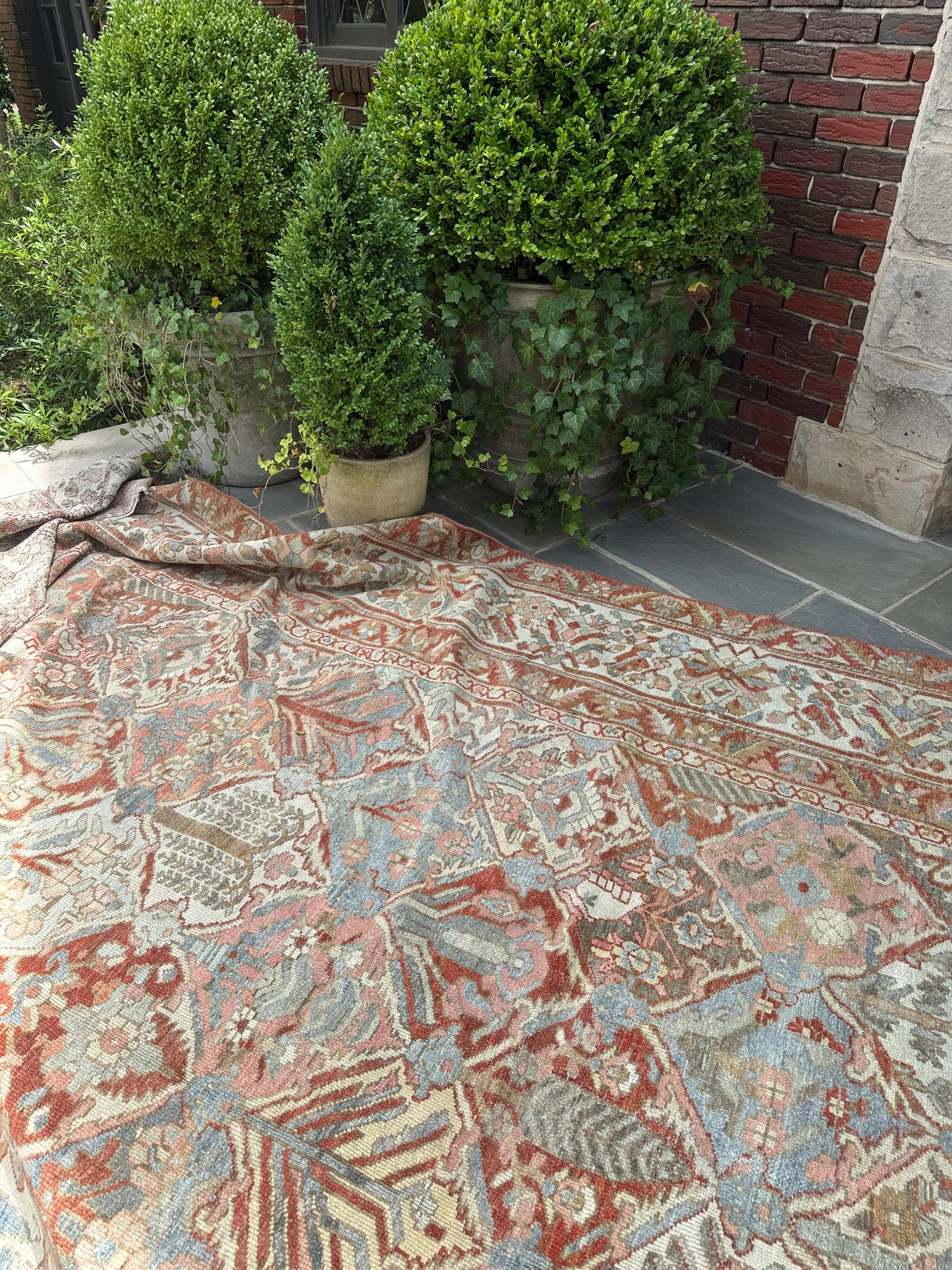 10.3x13.6 Antique Persian Bakhtiari