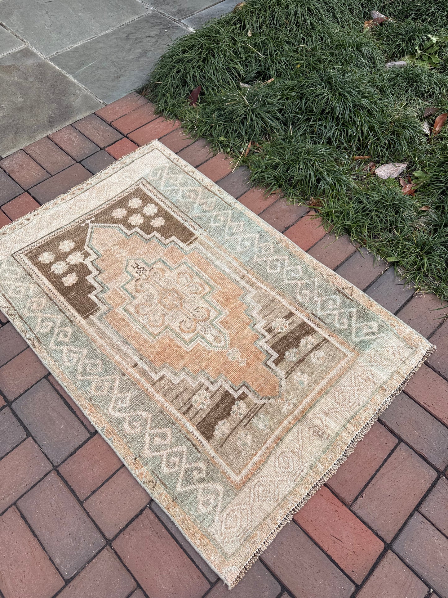 2.5x3.9 Vintage Anatolian