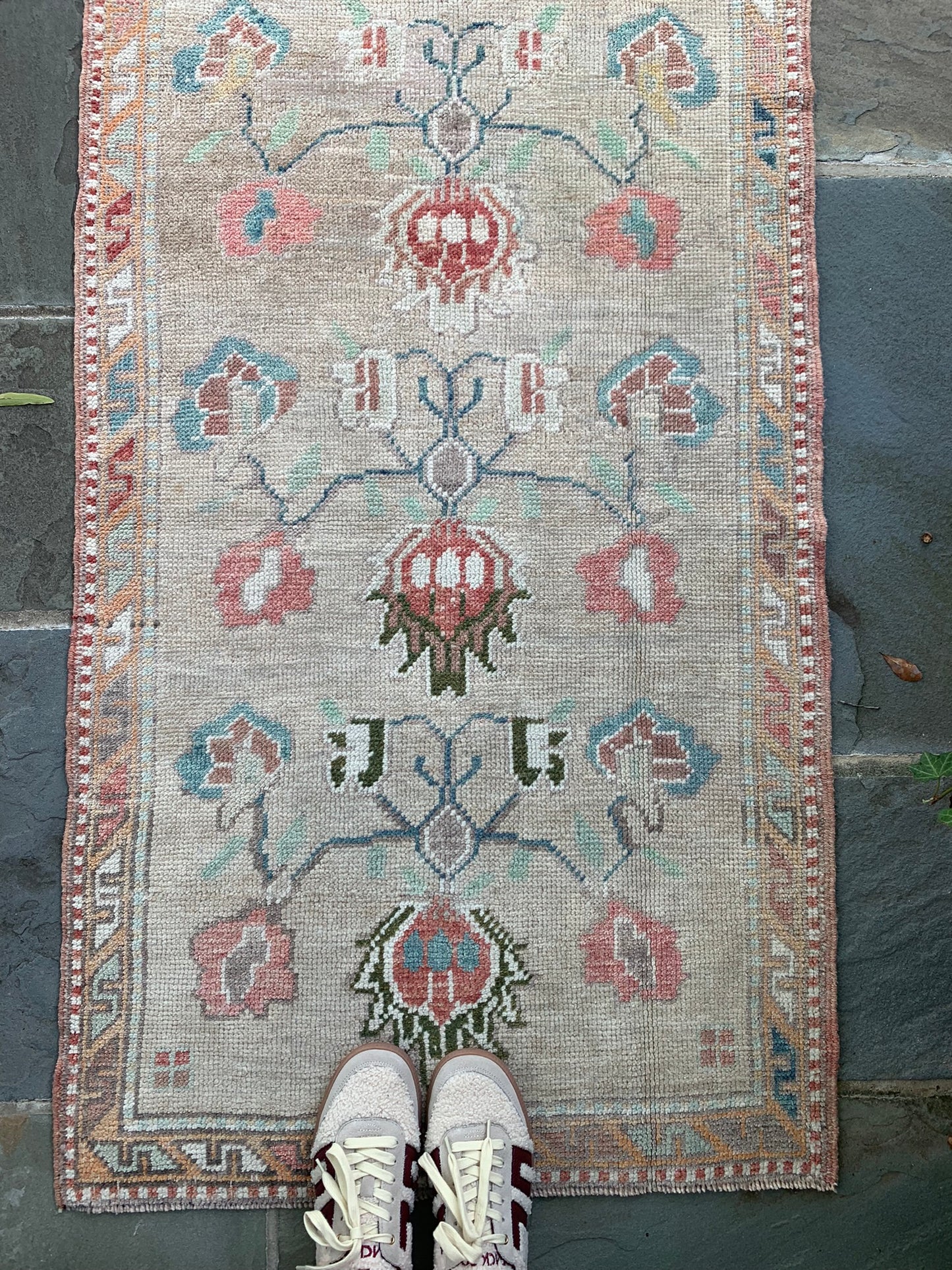 2.6x5 Vintage Anatolian