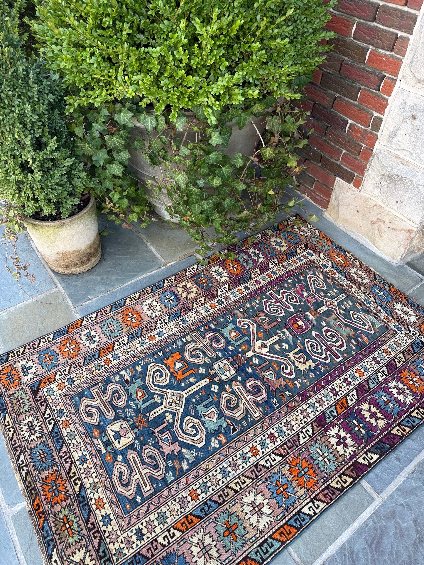 3.6x5.4 Antique Shirvan circa 1920