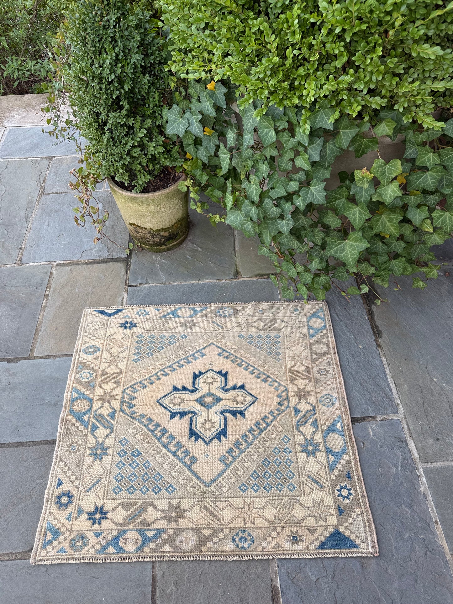 2.9x3 Vintage Anatolian