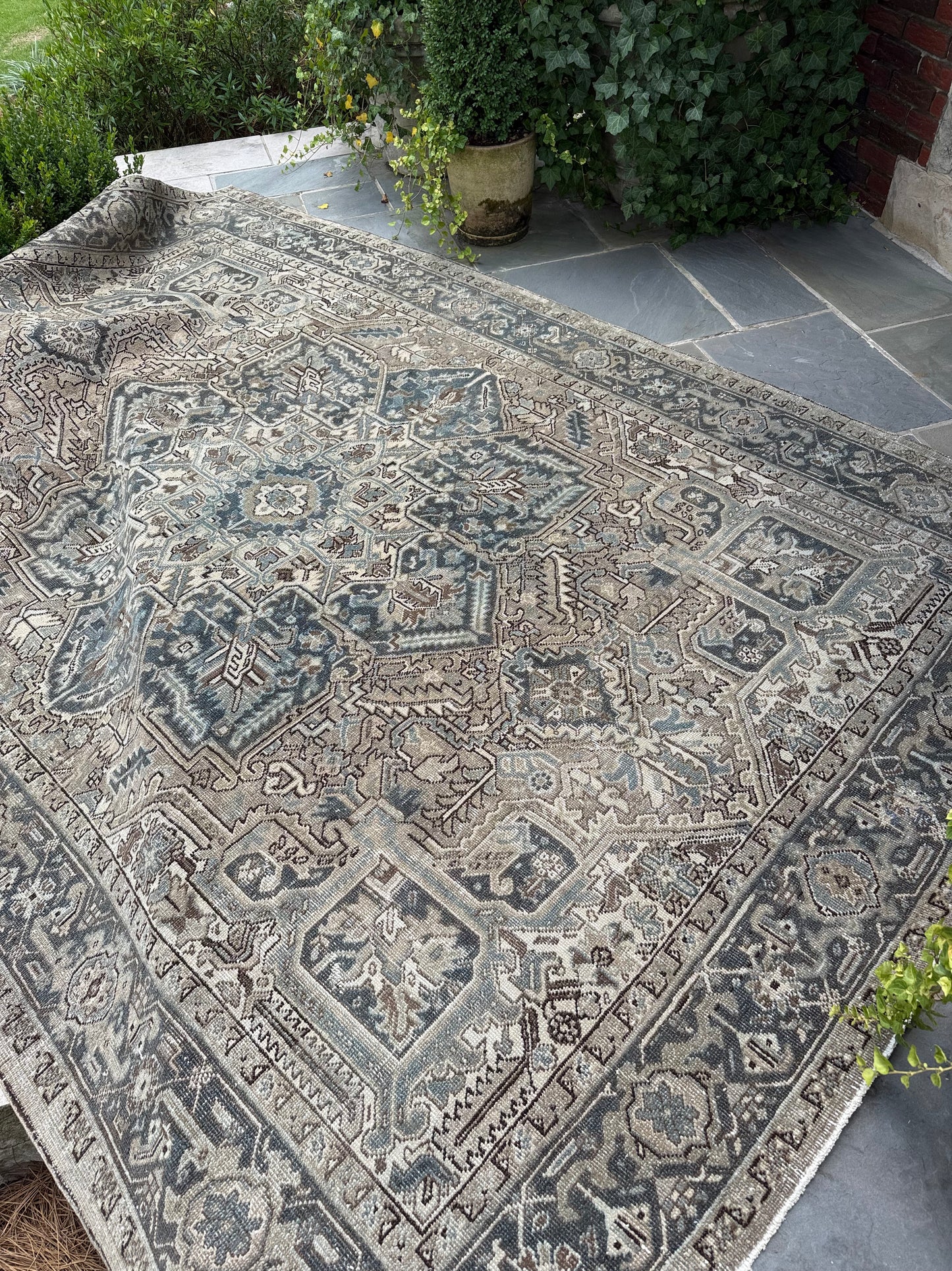 7.8x11 Antique Persian Heriz