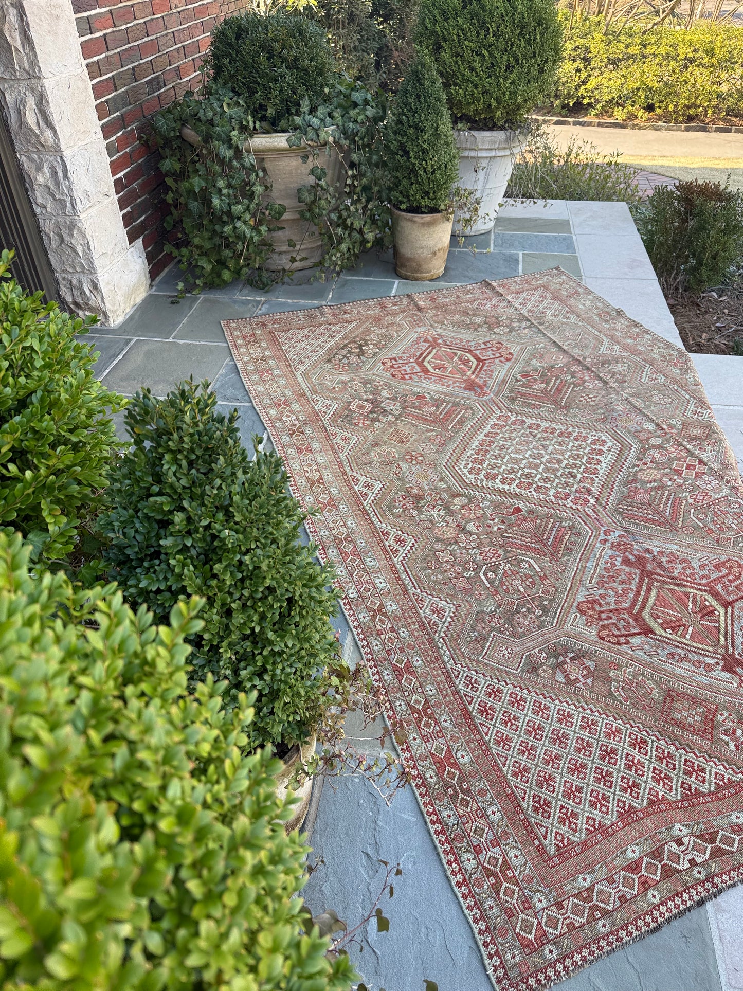 5.7x8.7 Antique Persian Shiraz circa 1940