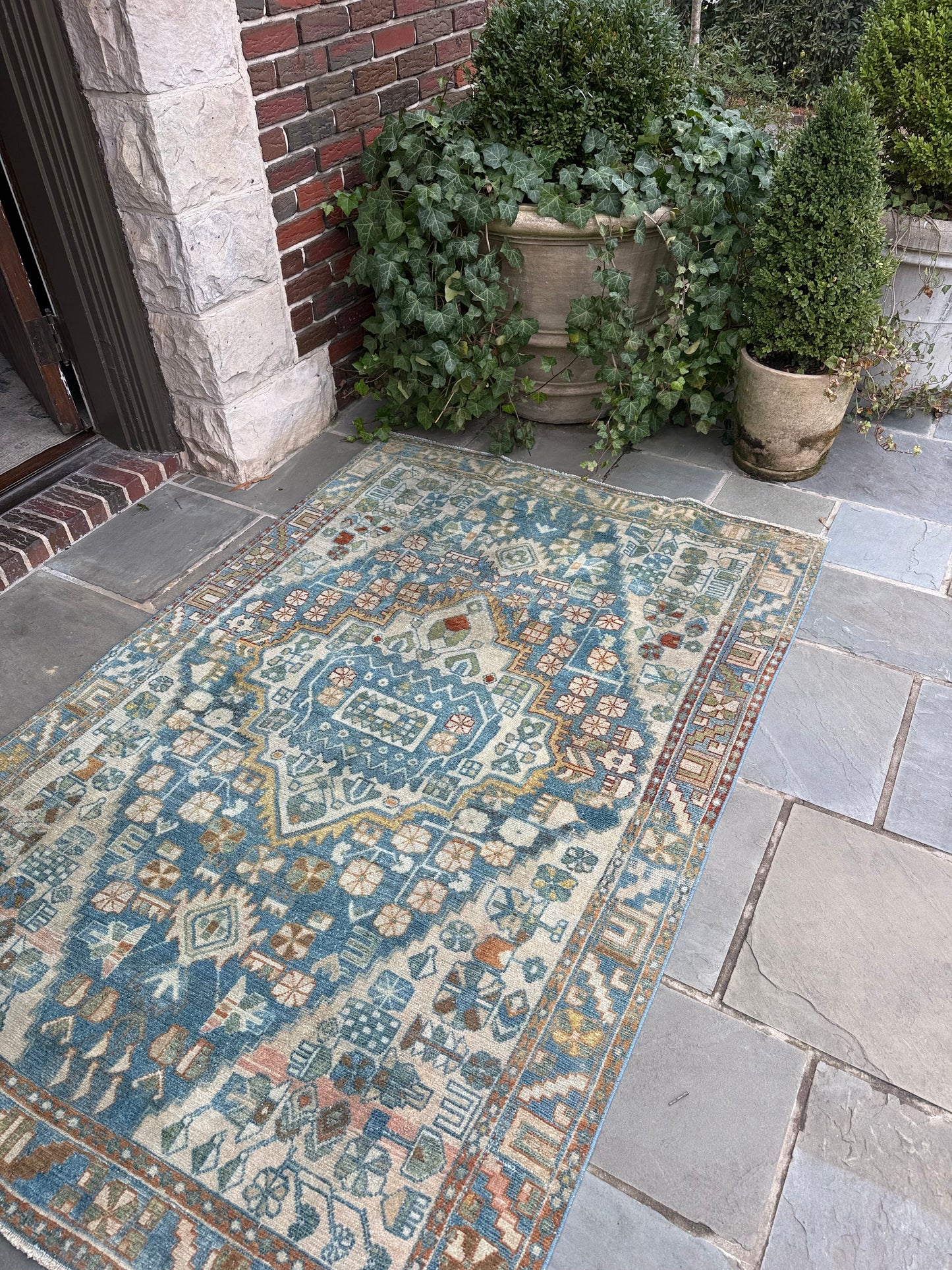 4.6x6.9 Vintage Persian