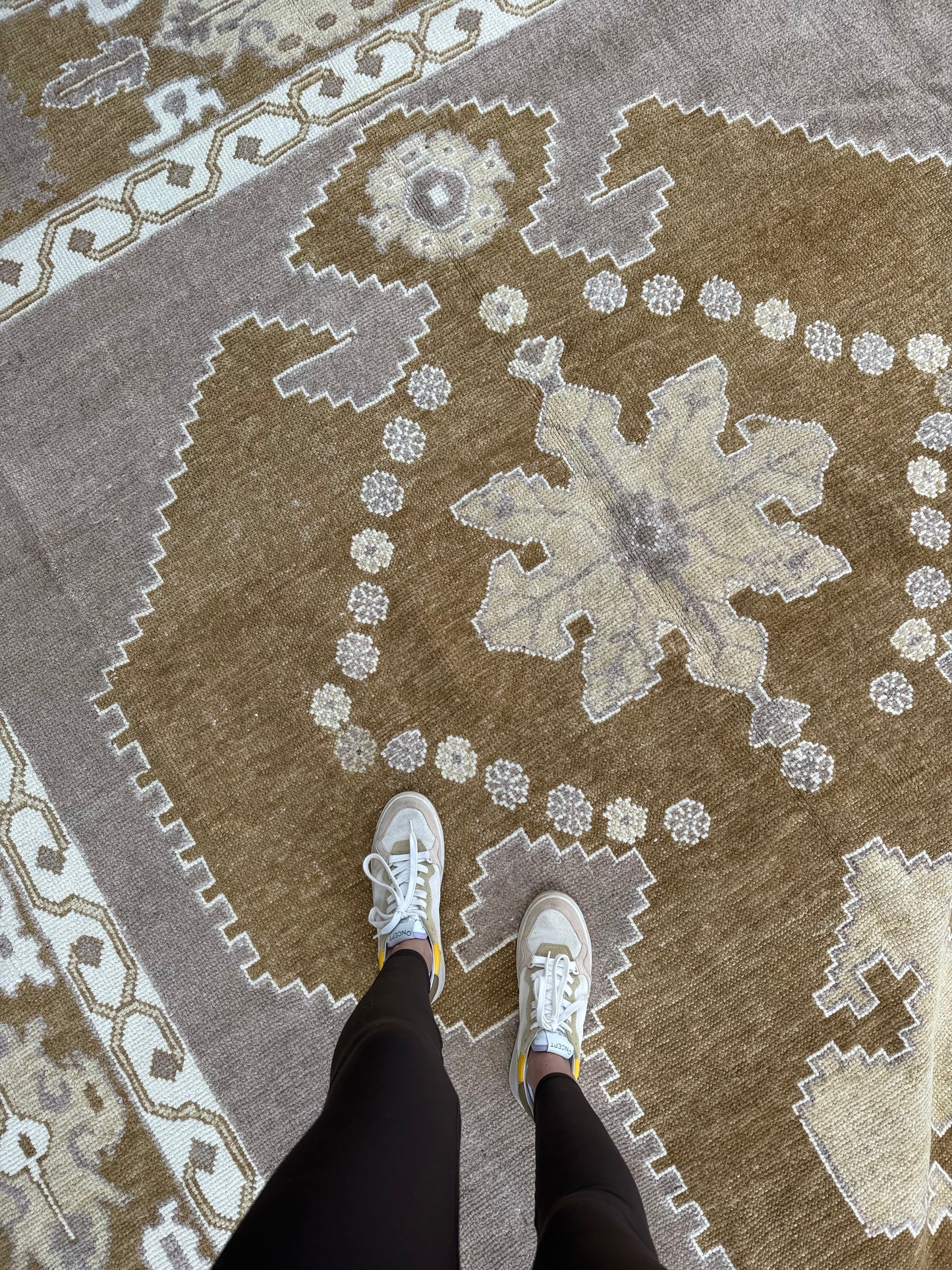 9.8x13.10 Turkish Kars