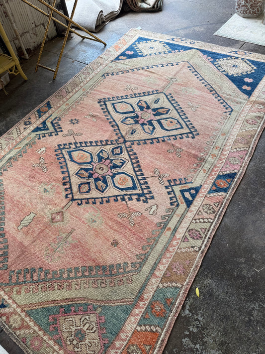 5.9x9.6 Vintage Anatolian
