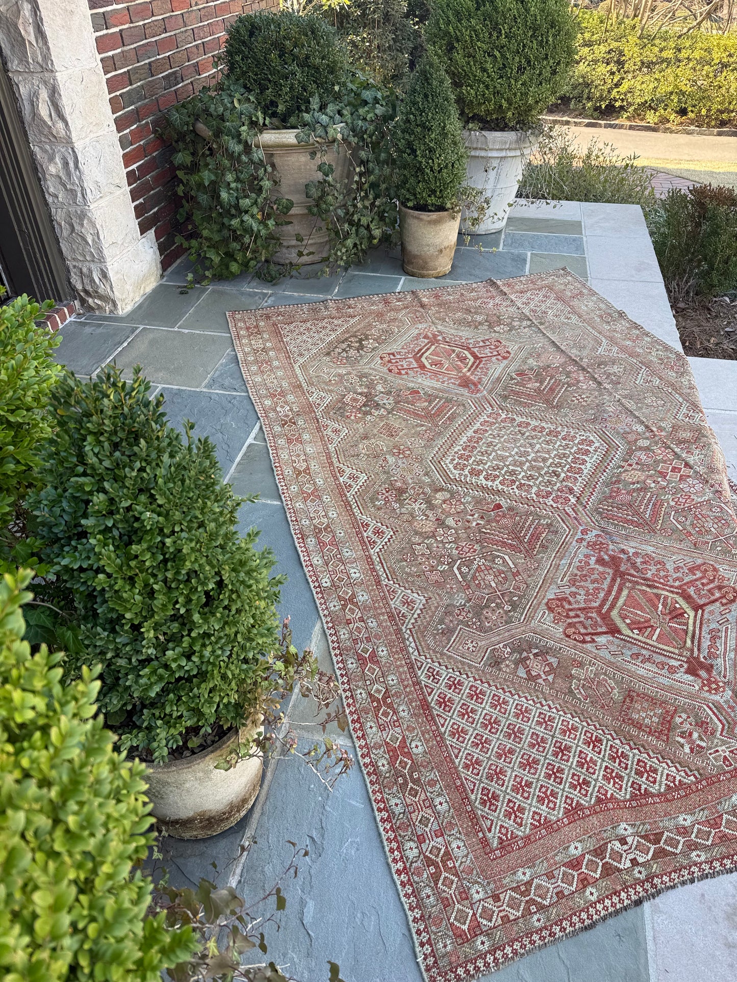 5.7x8.7 Antique Persian Shiraz circa 1940