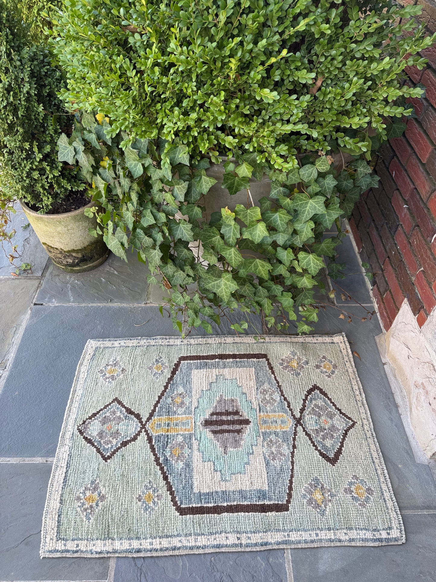 2.3x3.3 Turkish Oushak