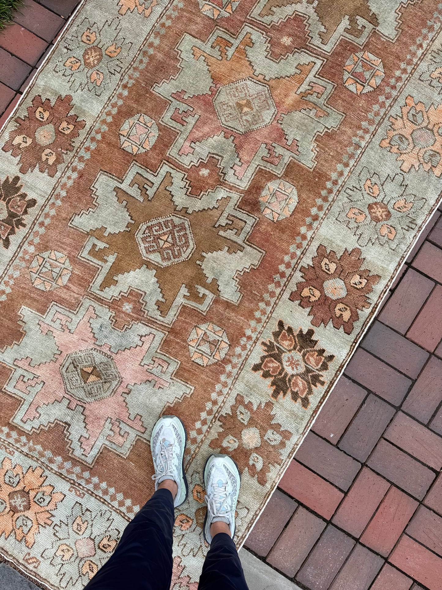 4.8x10.9 Vintage Anatolian