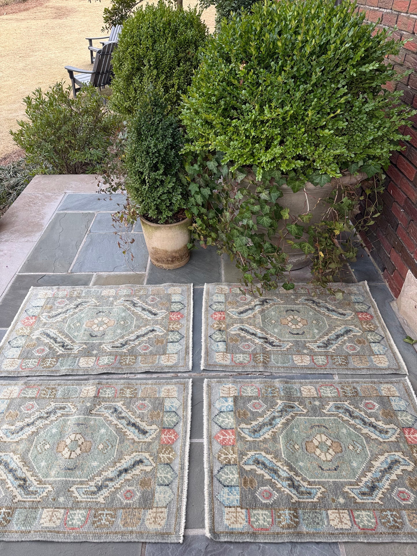 2x2.8 Turkish Oushak (sold individually)