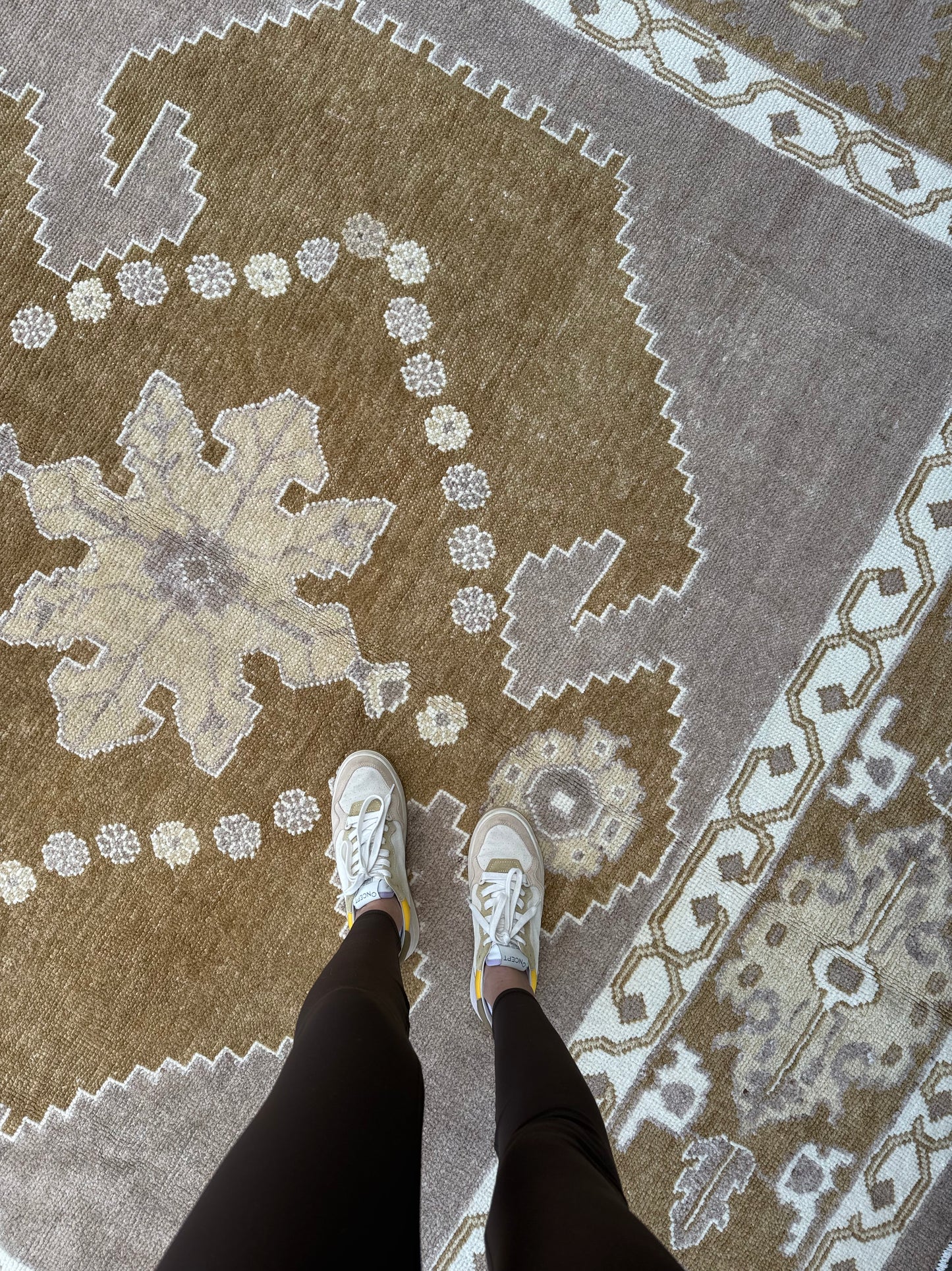 9.8x13.10 Turkish Kars