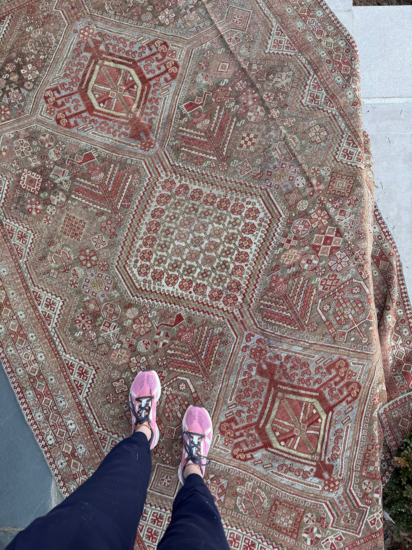 5.7x8.7 Antique Persian Shiraz circa 1940