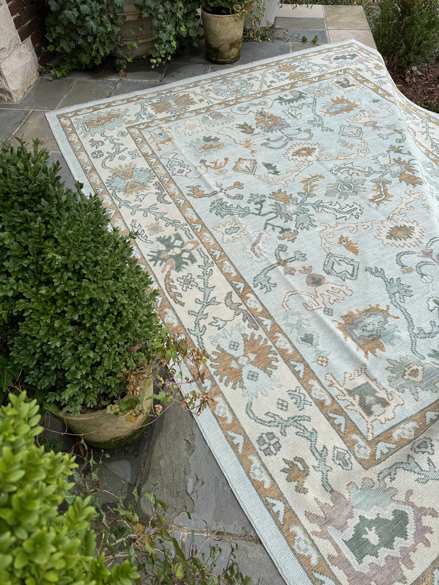 8.4x10.3 Turkish Oushak