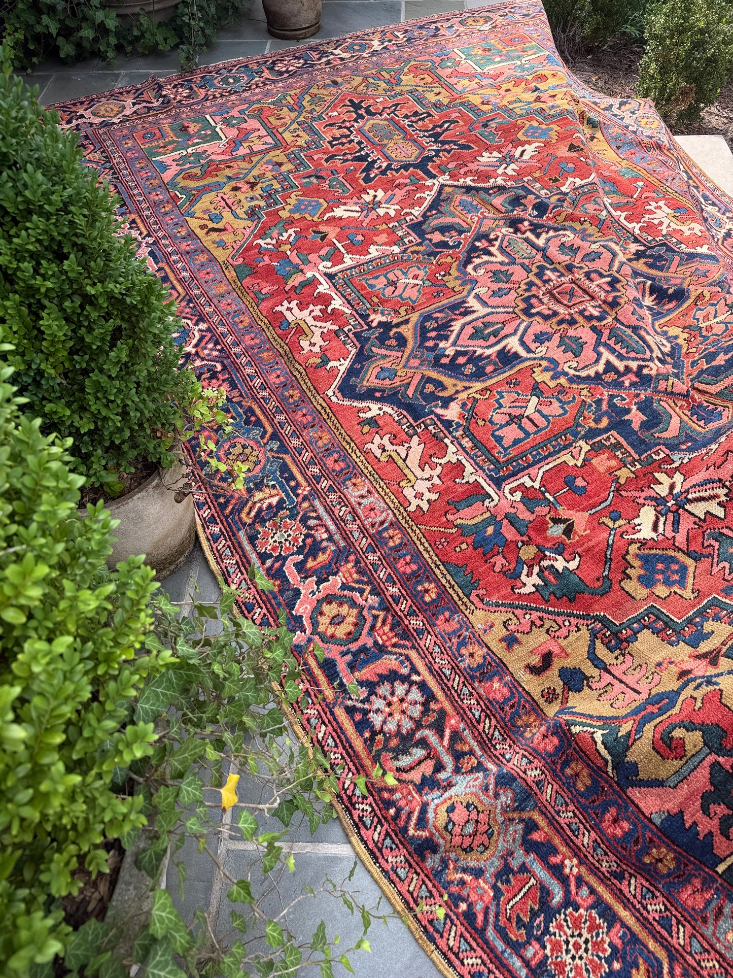 8.8x12.9 Antique Persian Heriz