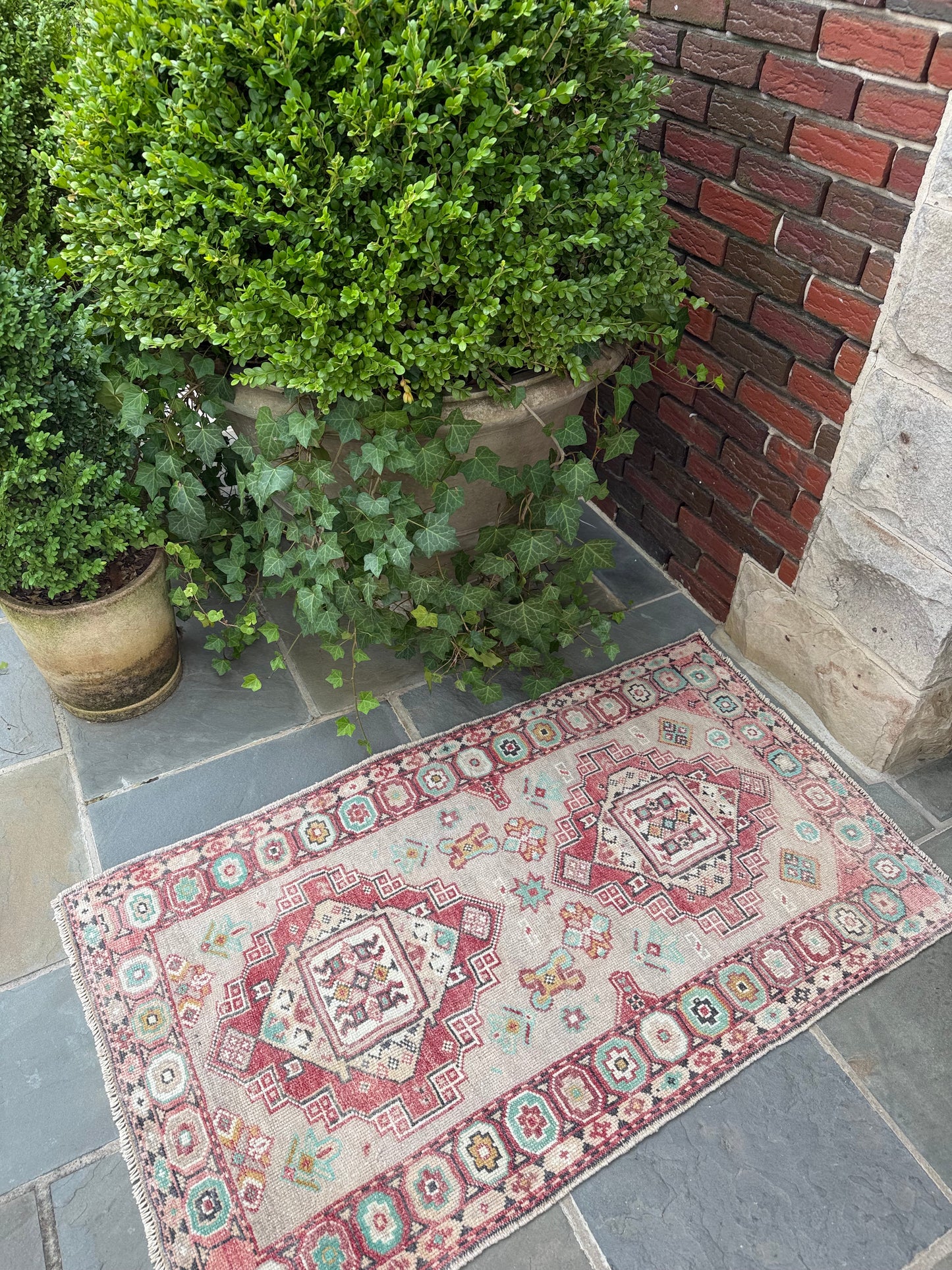 2.7x4.5 Vintage Anatolian