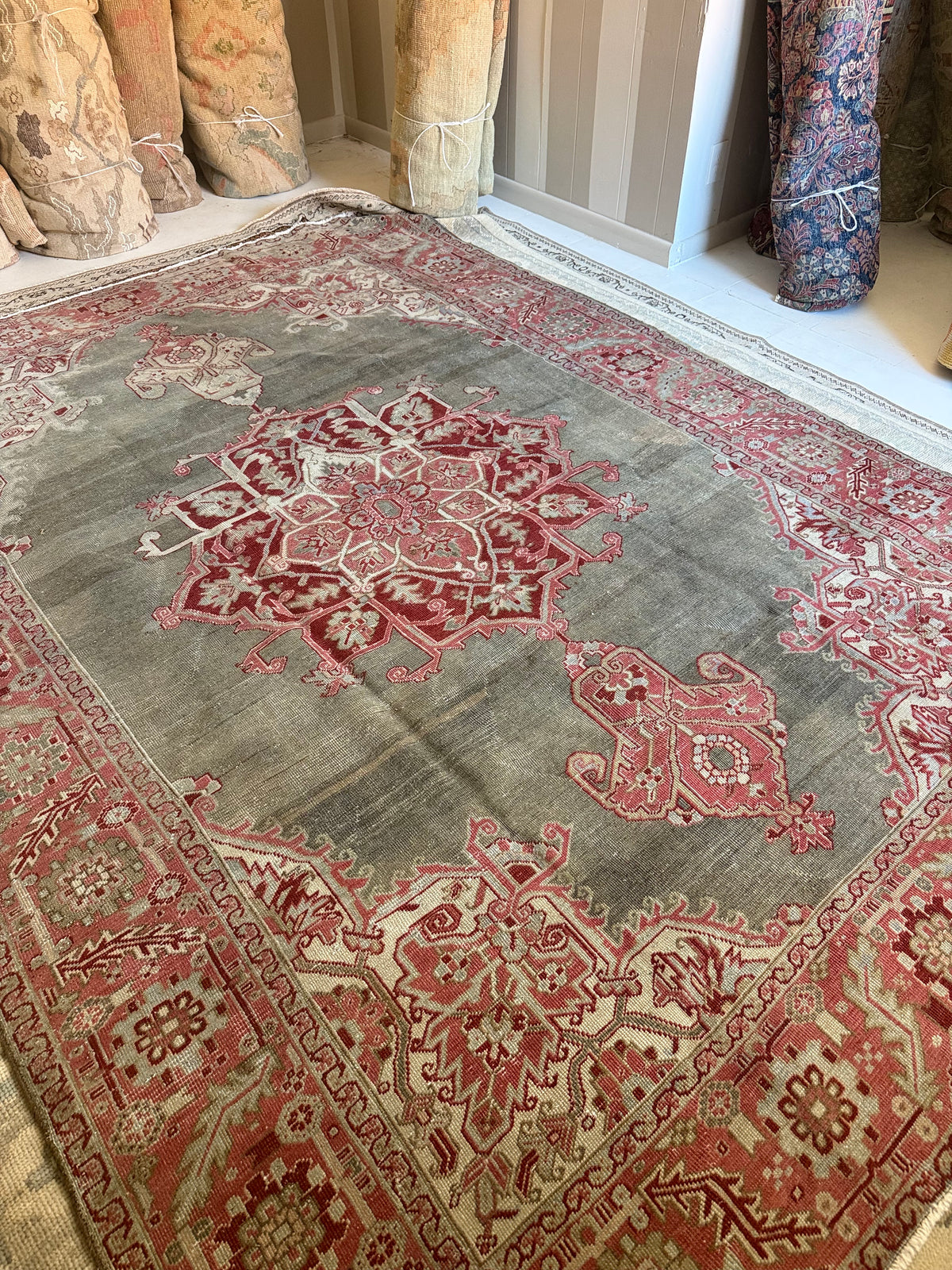 7.3x10.5 Antique Persian Heriz