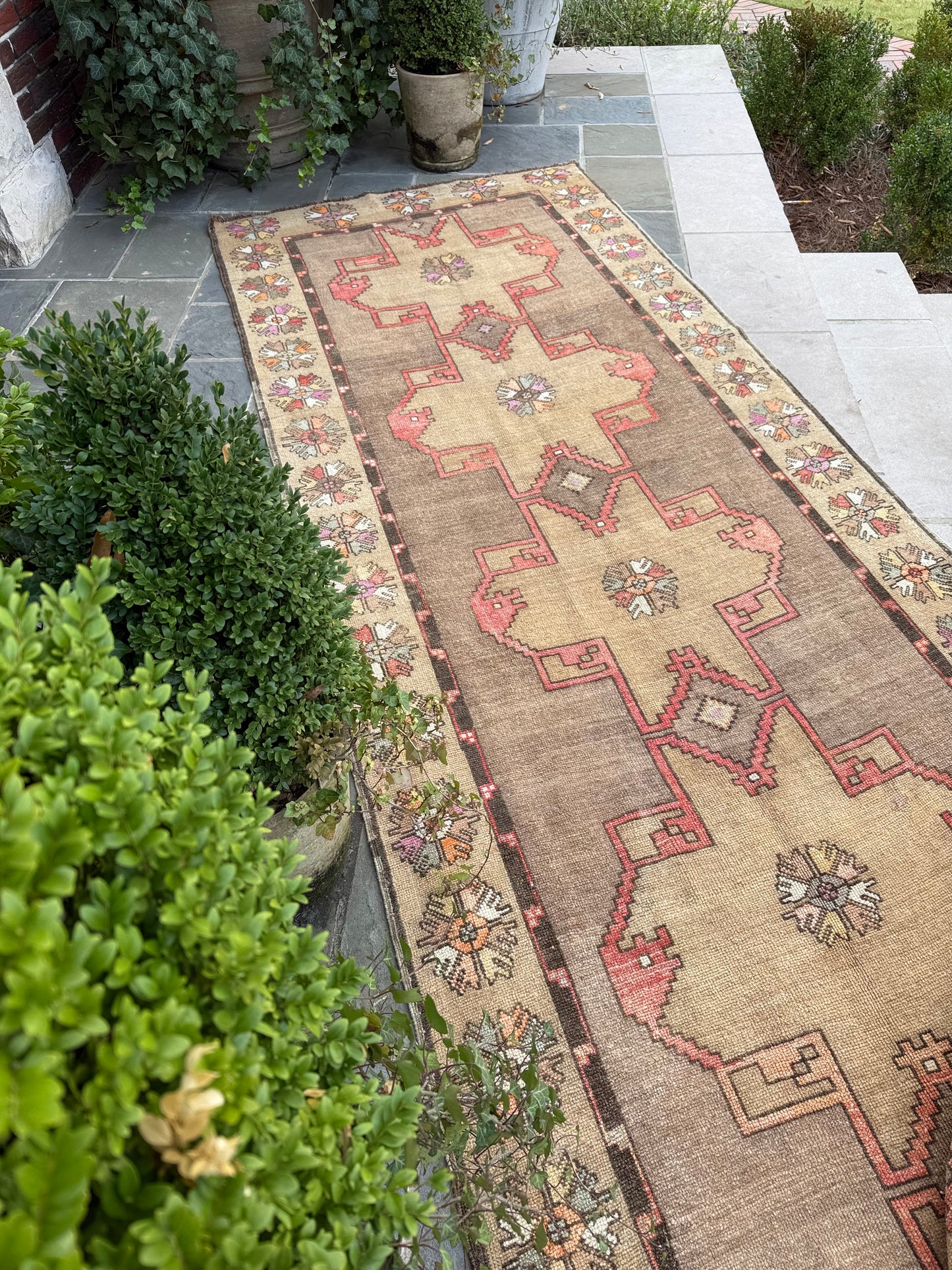 4.6x13.9 Vintage Turkish Kars