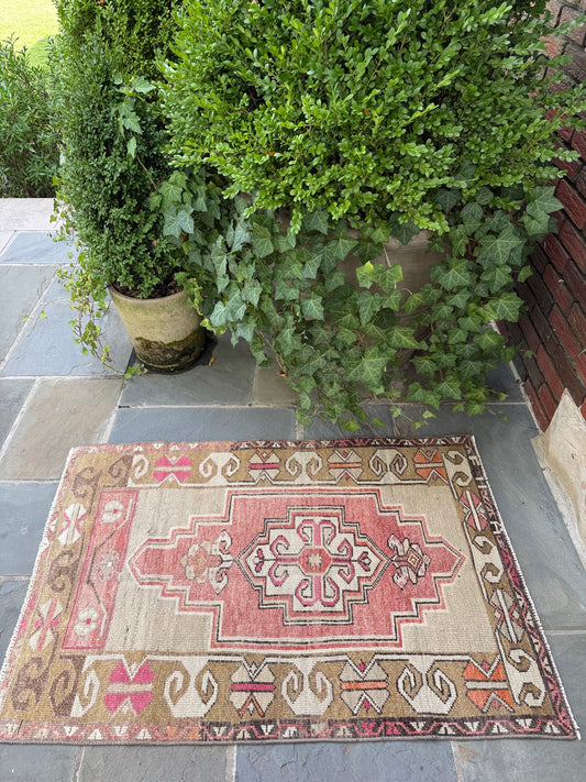 2.8x4 Vintage Anatolian