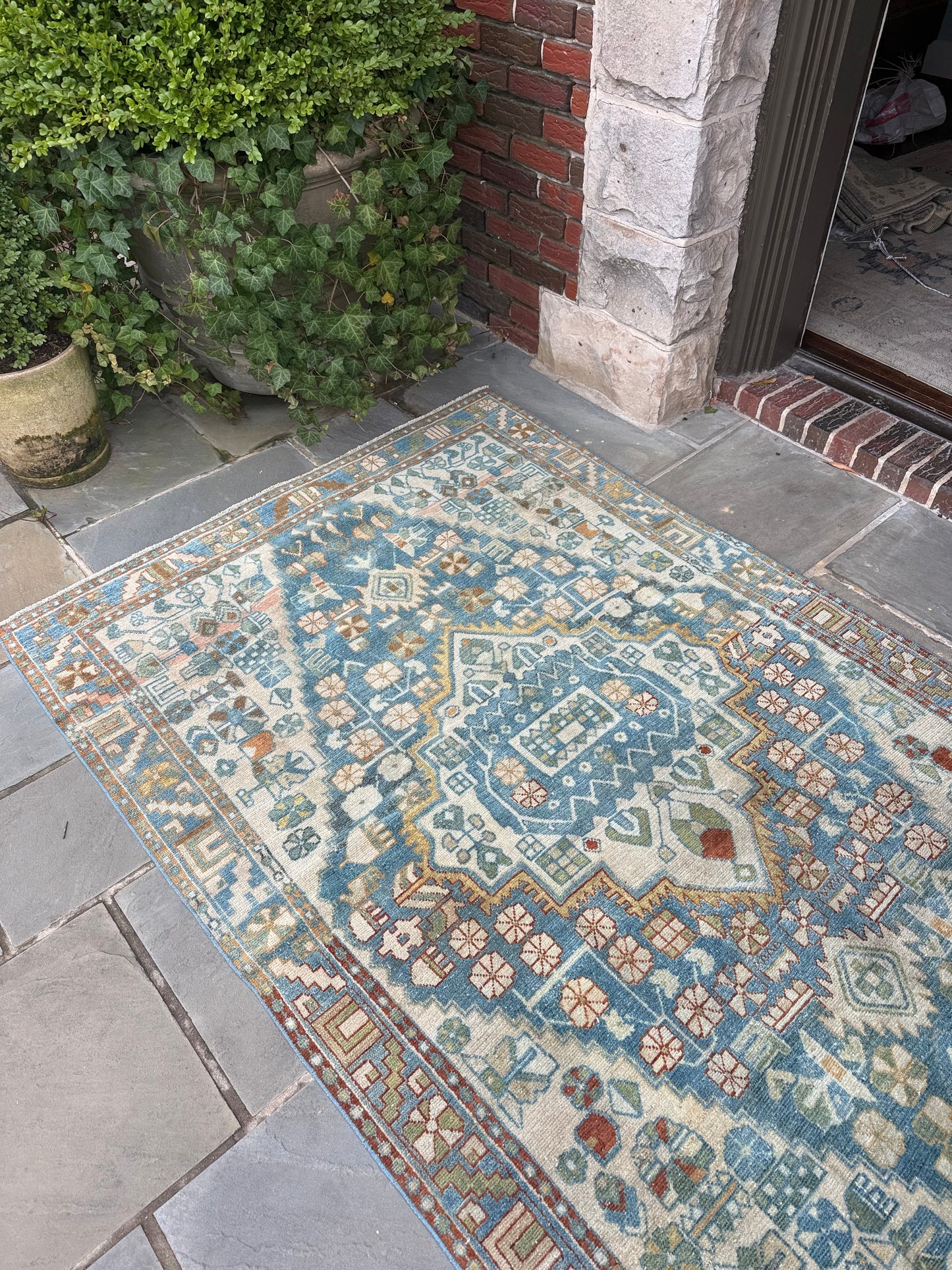 4.6x6.9 Vintage Persian