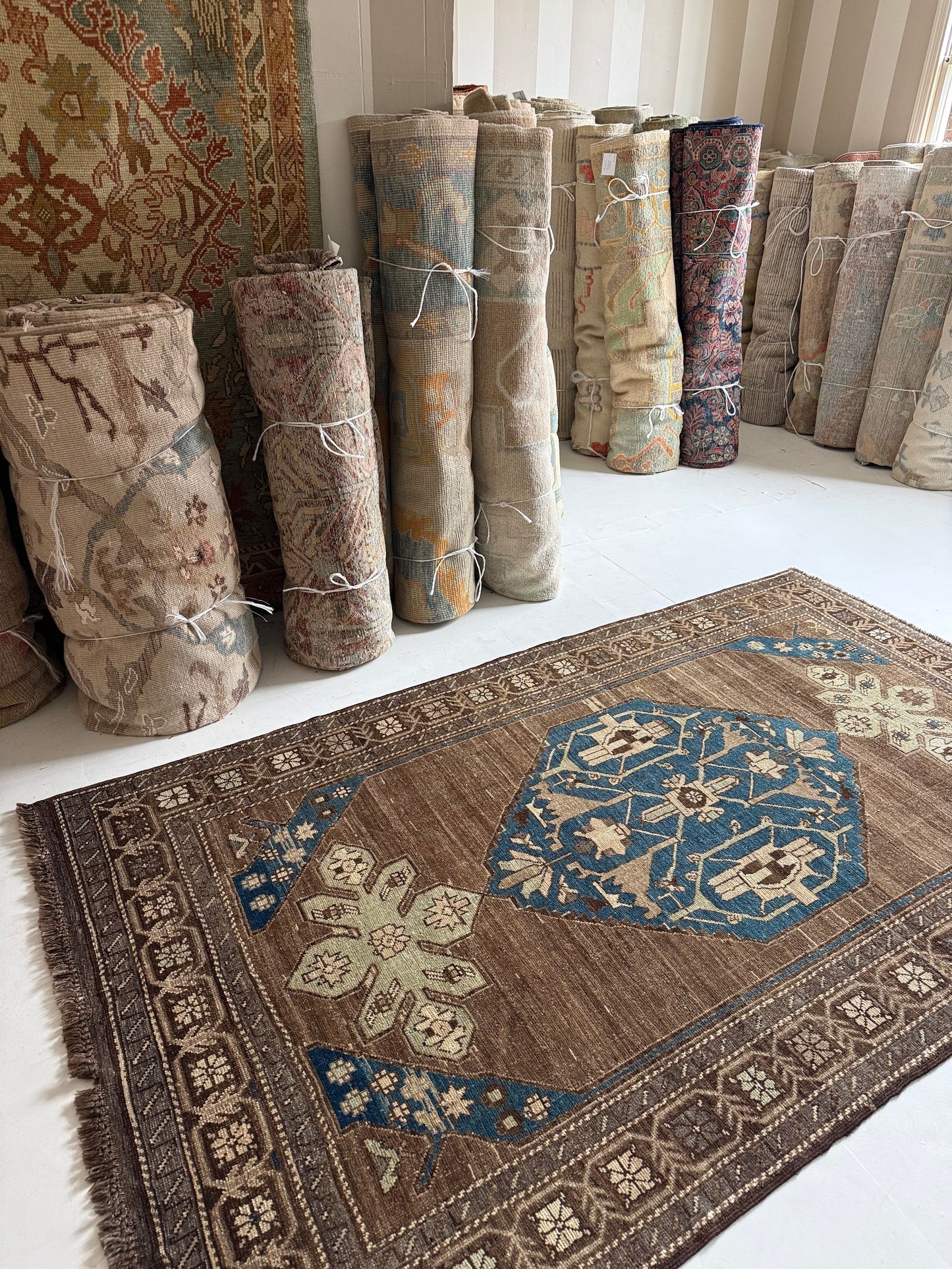 4.9x8.3 Vintage Turkish Kars