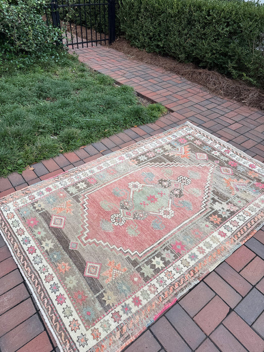 4.6x7.1 Vintage Anatolian